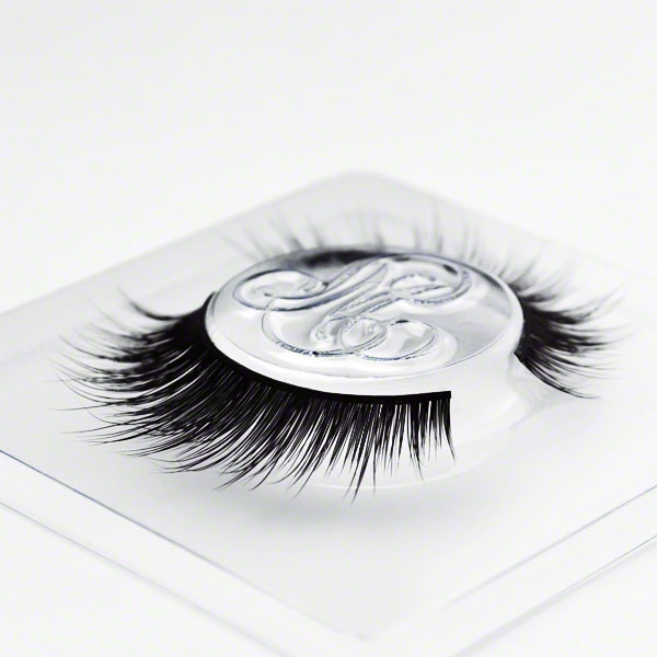 #DamnNearRoyalty (Classic) lashes